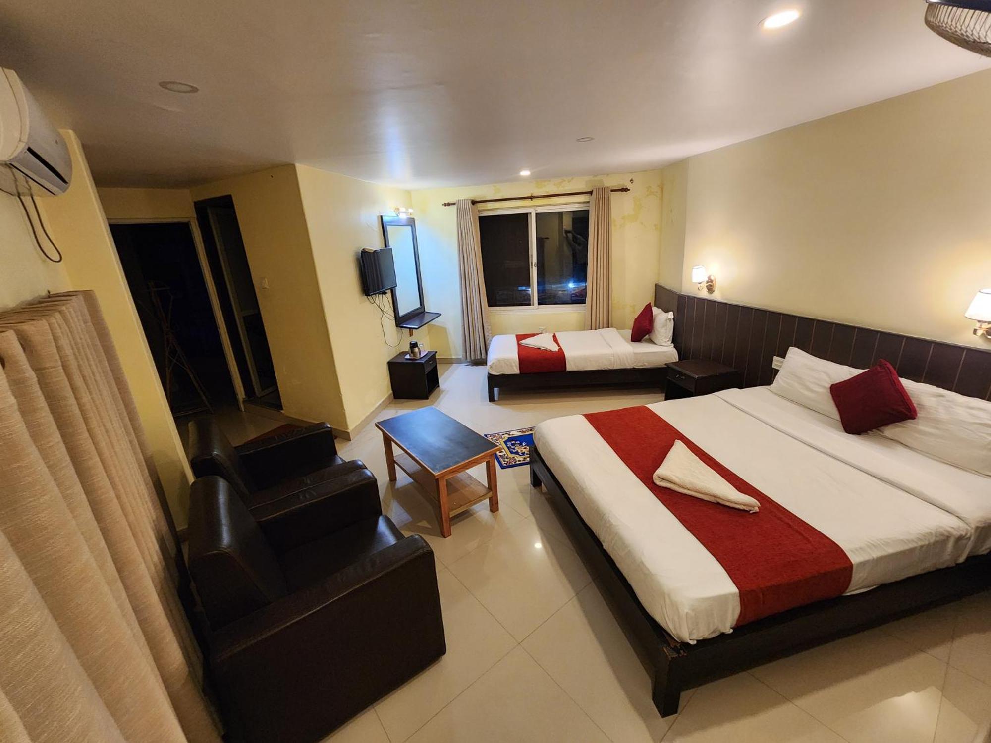 Hotel My Dream Покхара Екстер'єр фото
