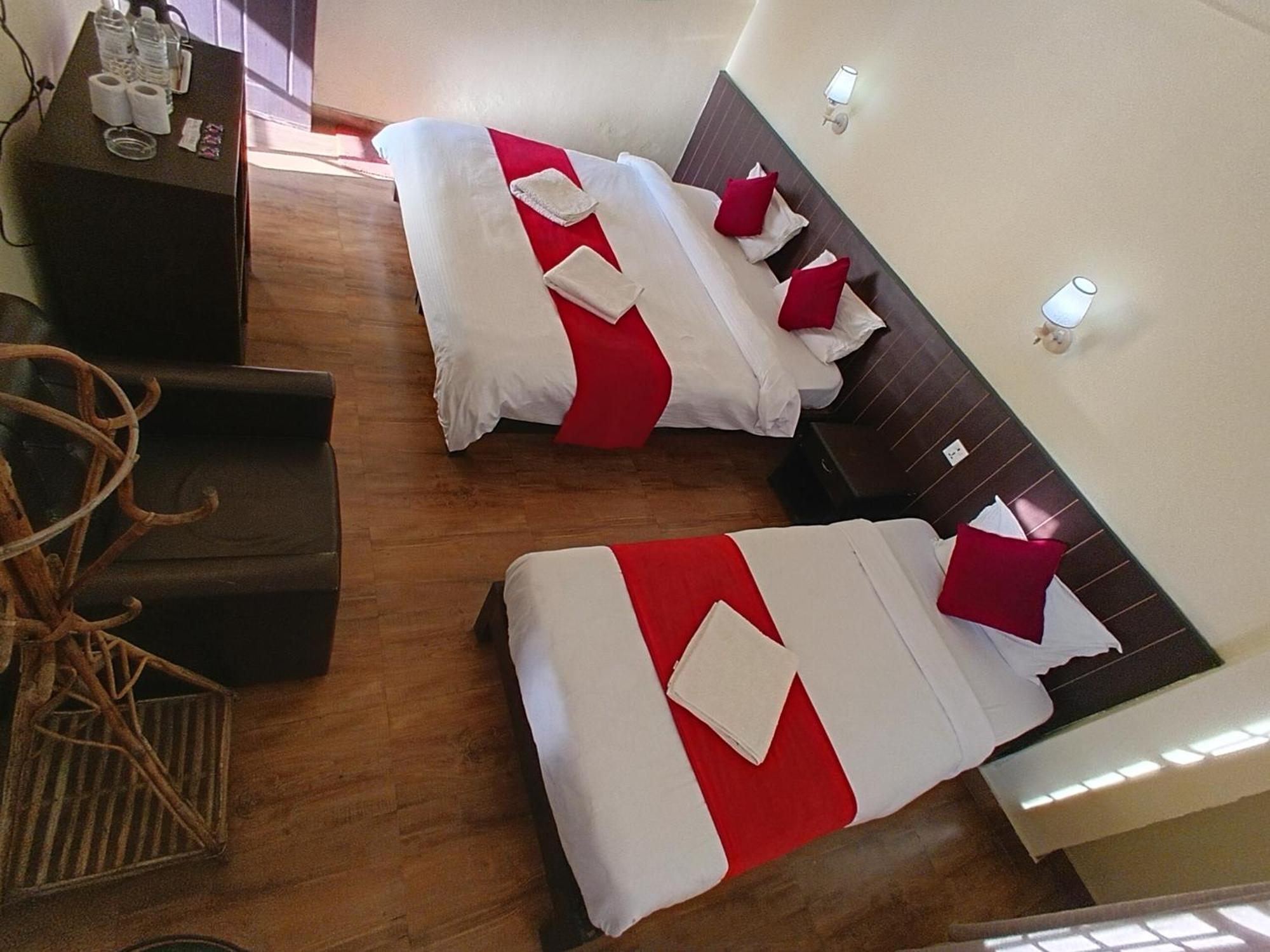 Hotel My Dream Покхара Екстер'єр фото