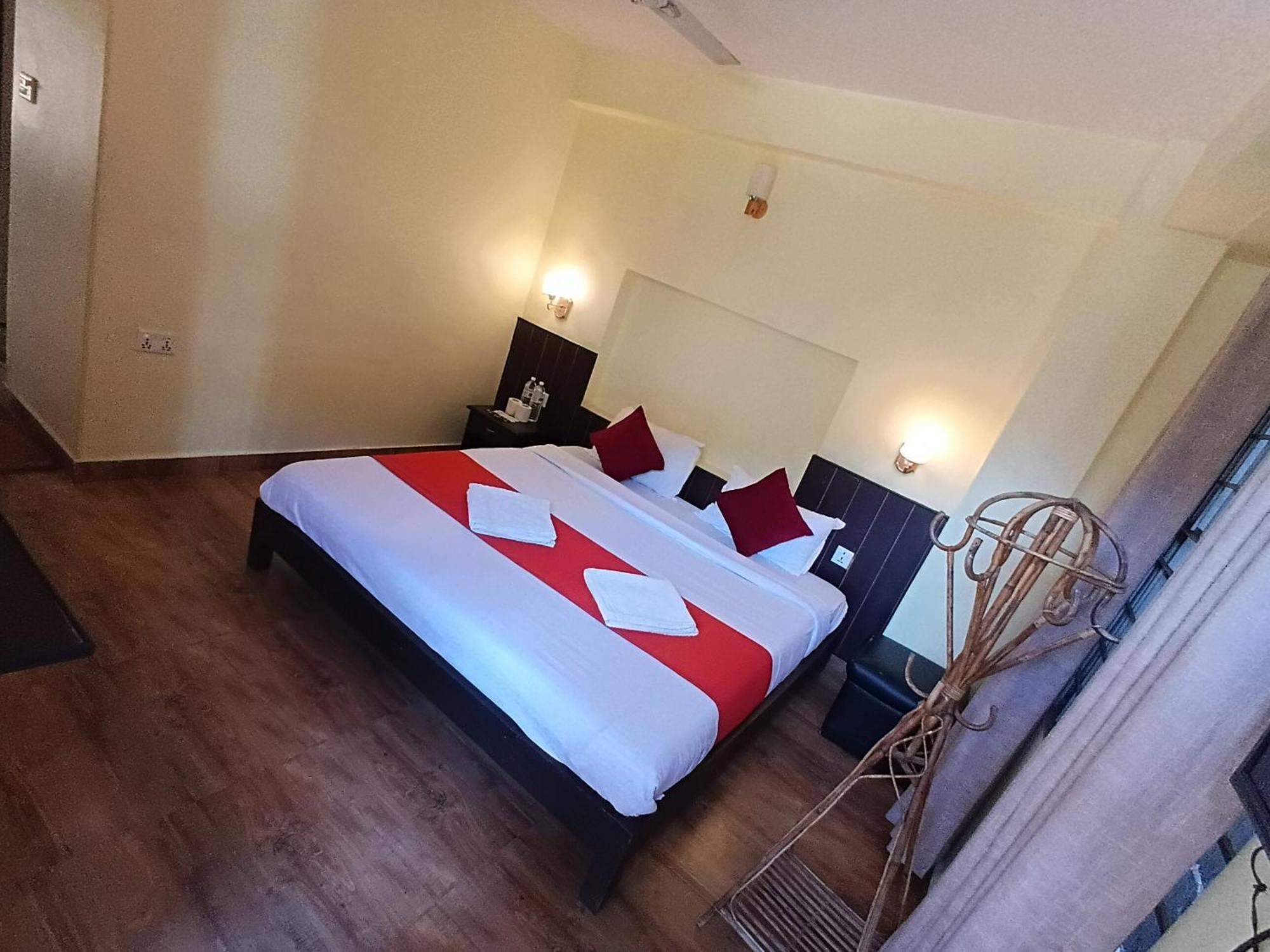 Hotel My Dream Покхара Екстер'єр фото